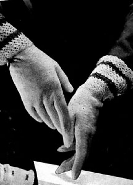 Knitted Glove with Crocheted Cuff #2105