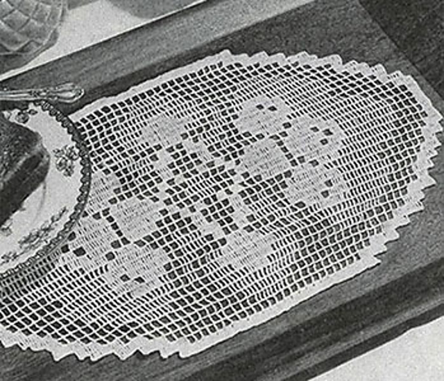 Lazy Susan Doily #7410