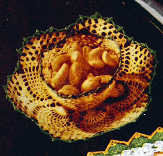Nut Cup and Saucer #807