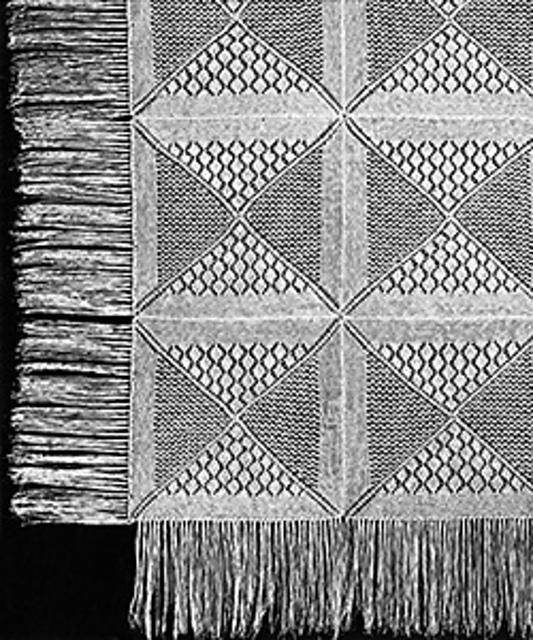 Hour-Glass Bedspread