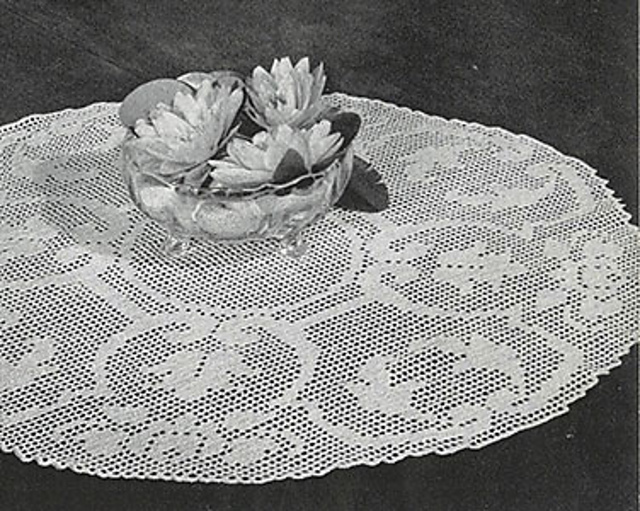 Tudor Rose Elegance Doily #3-53