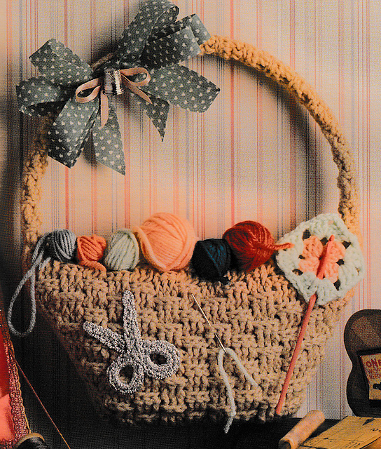Sewing Basket Wreath