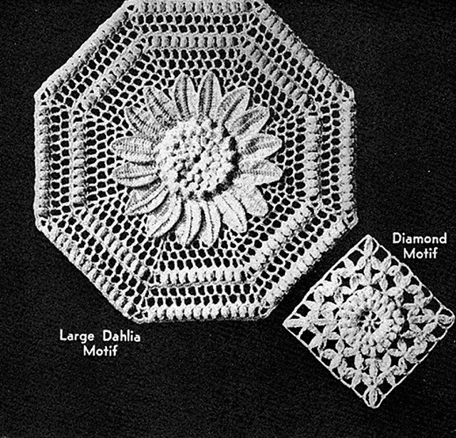 Dahlia Bedspread #4094