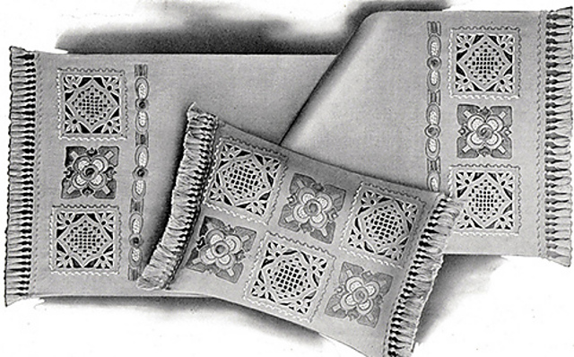 Scarf #6007 and Pillow #5753 Edging and Insertion