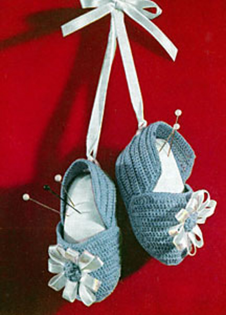 Baby Booties Pin Cushion