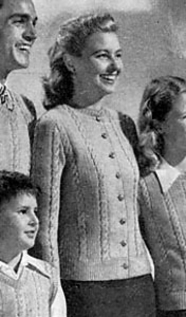 Lady's Cardigan #208