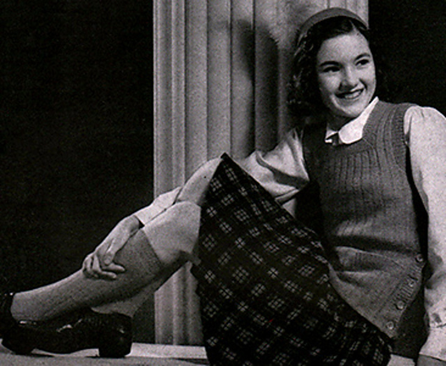 Colleen Jerkin, Socks, and Beanie #814