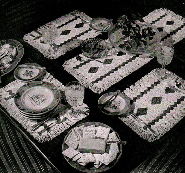 Peasant Pottery Luncheon Set #7653