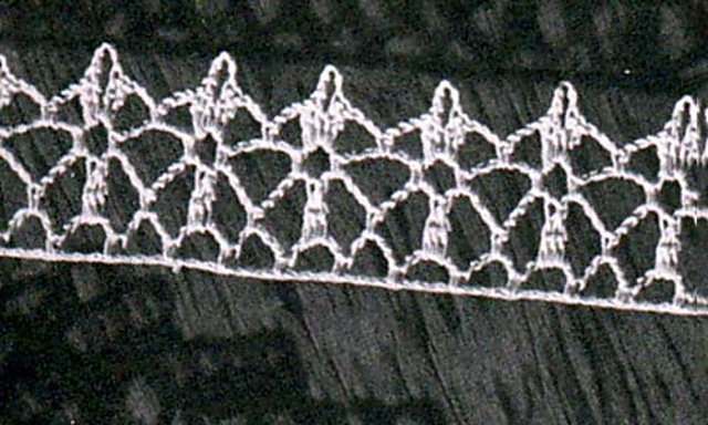 Feminine Frills Edging #8574