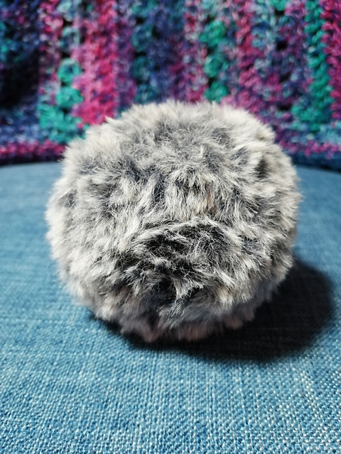 Faux Fur Pom Pom