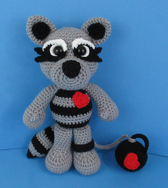 Raccoon The Love Bandit
