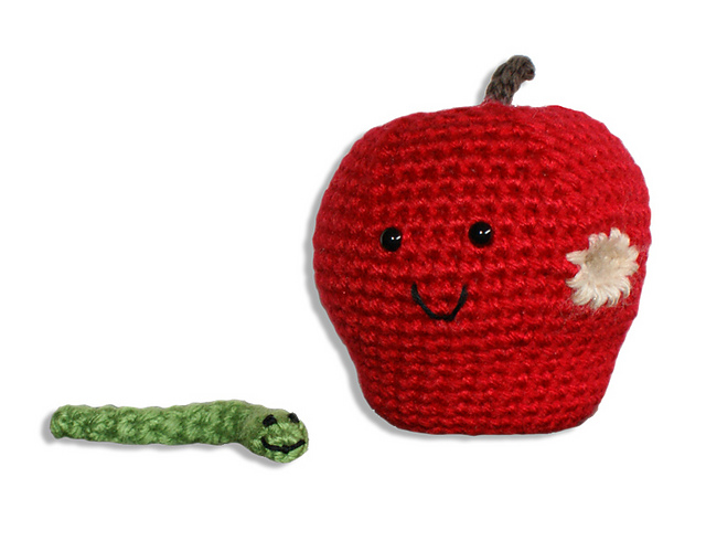 Mac and Tosh Apple and Worm Friend