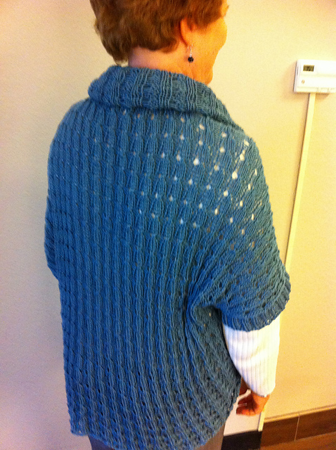 27 Jacke / Cardigan