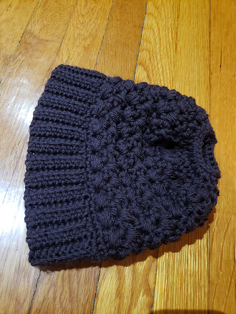 Bubble Bun Beanie/Ponytail Hat