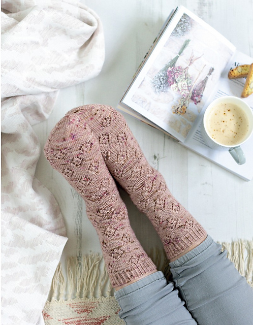 Springy Laces Ravelry: Spring Lace pattern by Rachel Fletcher