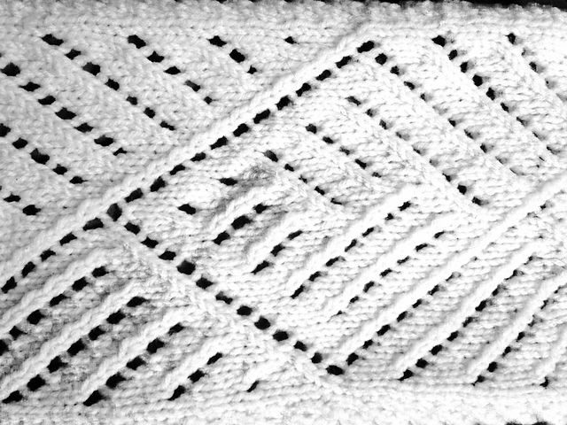 Diamond Lace Cowl