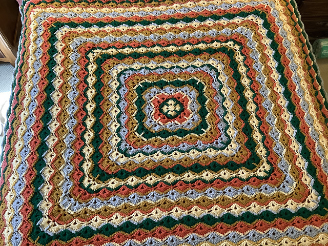 Scrappy Shells Throw