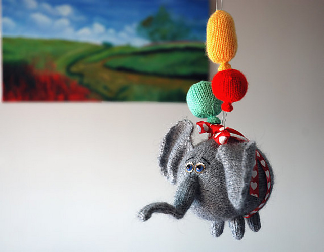 Airy-Fairy Flying elephant with 3 balloons