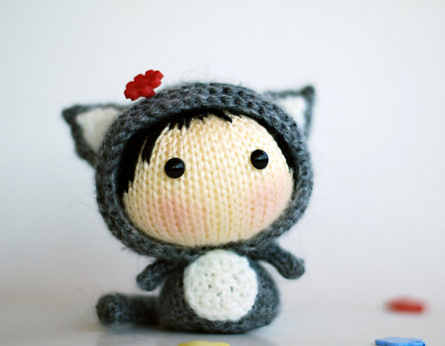Gray Girl-Cat from the Tanoshi series.