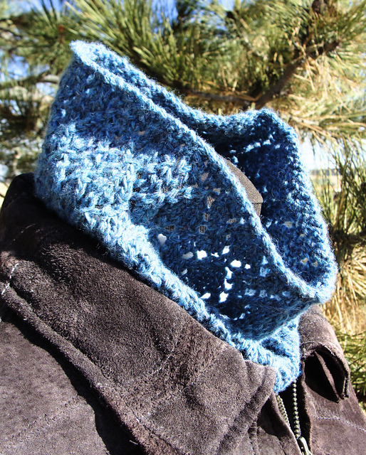 Blue Moon Cowl