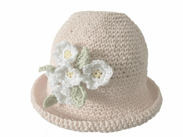 Cotton Daisy Cloche Hat