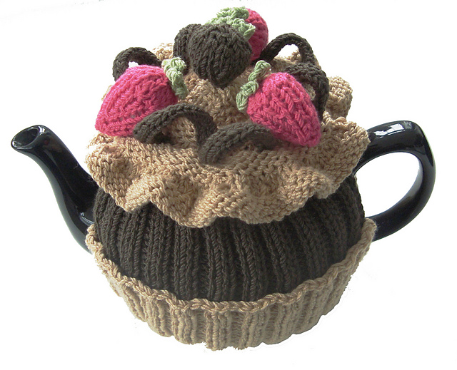 Chocolate Cupcake Tea Cosy