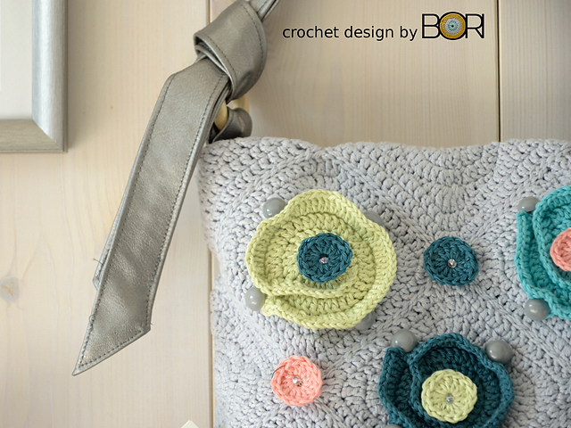 Flower Garden Granny Square Bag - 004