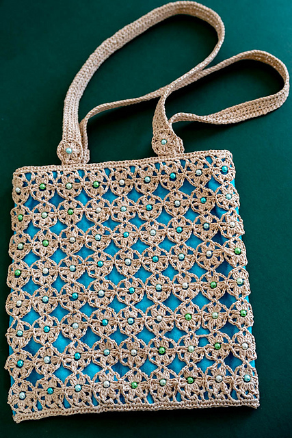 Pearls Of the Sea Raffia Tote