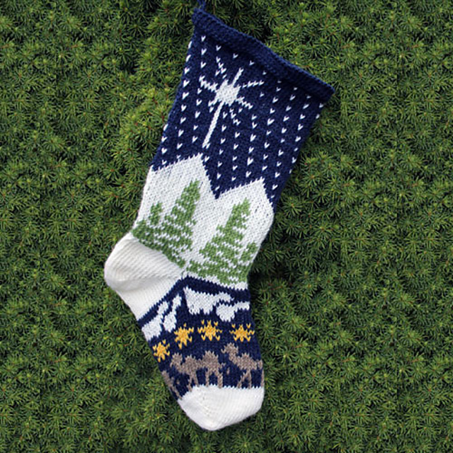 Ravelry: Snowy Night Christmas Stocking pattern by Larissa Sielicki