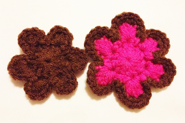 6-Petal Clip-On Flower