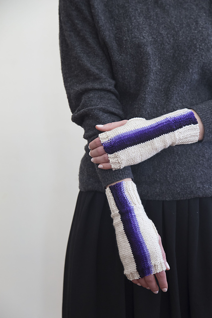Simple Sideways Mitts