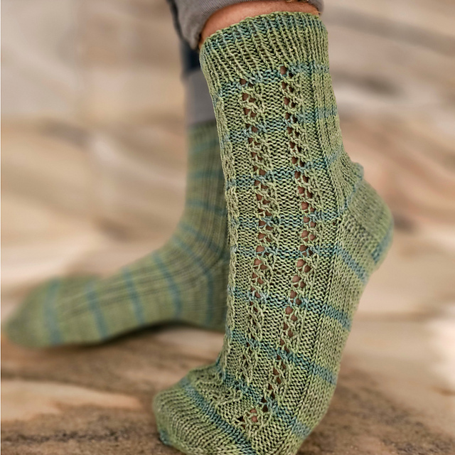 Socken EMILA