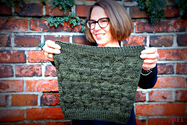 Cowl CORA