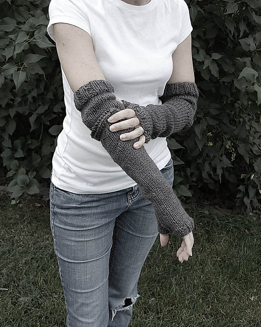 Fraser Fingerless Mittens