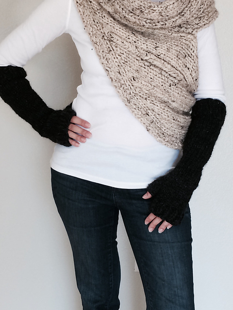 Penelope Chunky Mittens