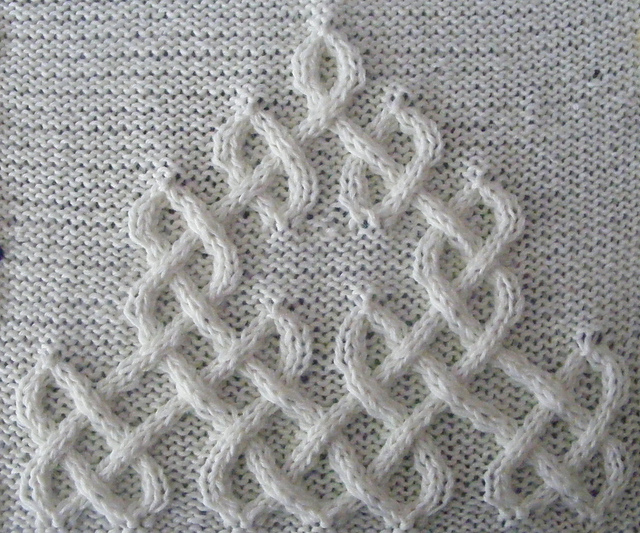 Celtic Motif (Knot #302)