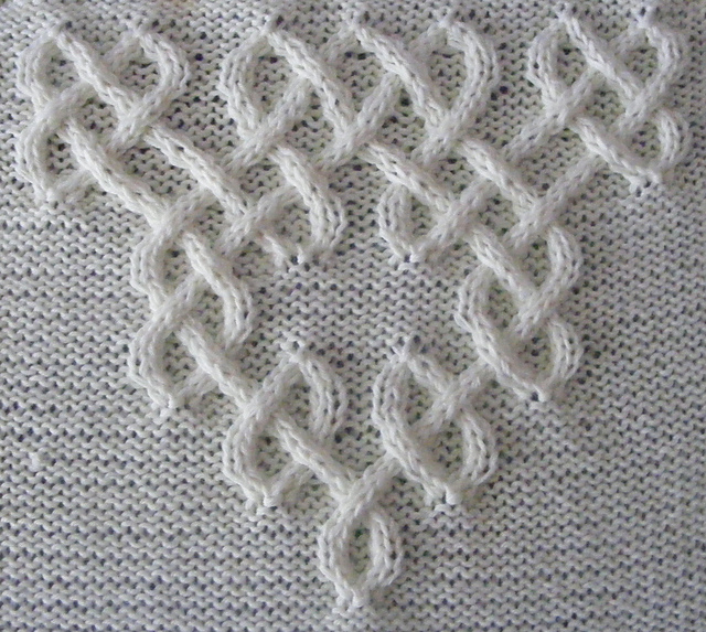 Celtic Motif (Knot #303)