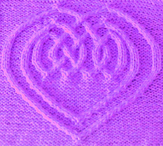 Ravelry: Celtic Heart #151 pattern by Devorgilla's Knitting (sometimes...)