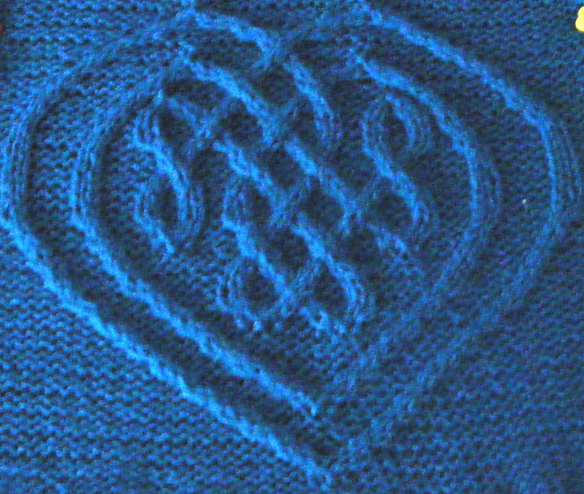 Ravelry: Celtic Heart #236 pattern by Devorgilla's Knitting (sometimes...)