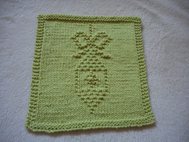 Christmas Tree Ornament Dishcloth