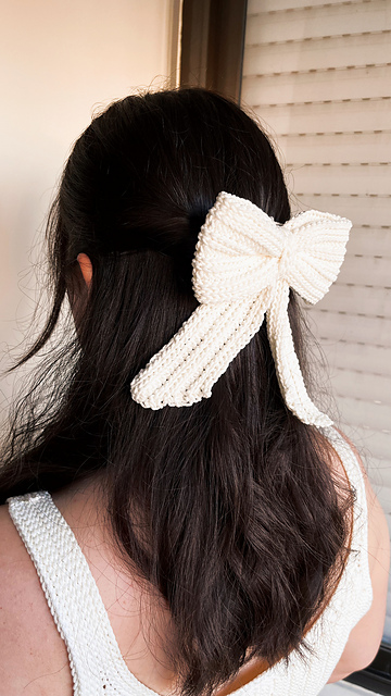 Greco hair accessory
