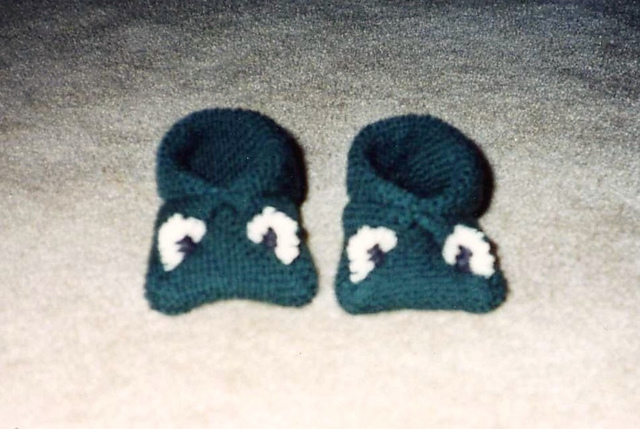 #31 Baby Bootie Bazaar - Frogs