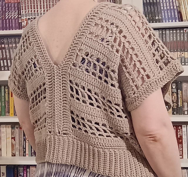 Summer Air conditioning V-neck