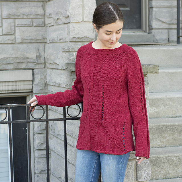 Directional Raglan