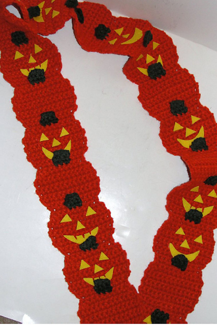 Stacked Pumpkin Scarf