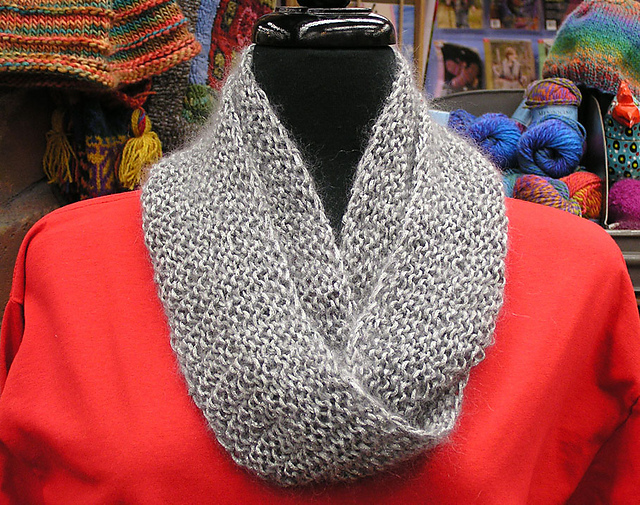 The Stella Moebius or Infinity Scarf/Cowl