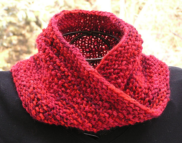 Jacky's Birthday Moebius Cowl