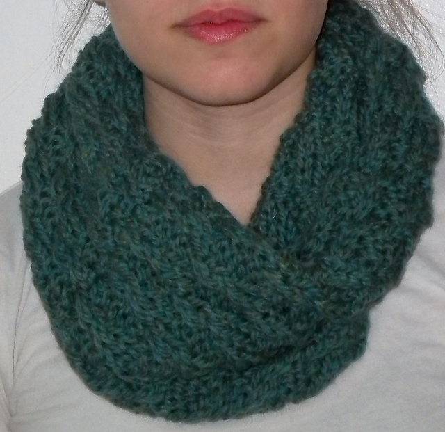 A Twist in Time Cowl