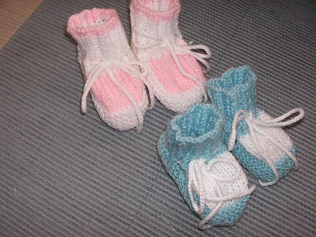 Super Easy Baby booties