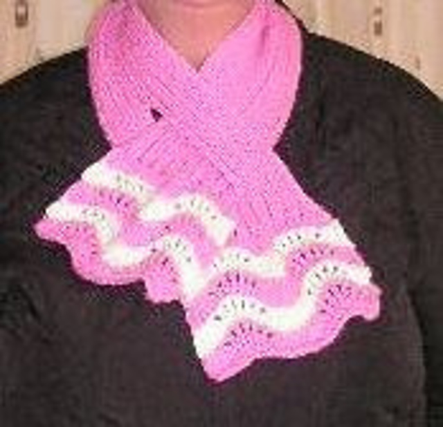 Pink Wave Keyhole Scarf